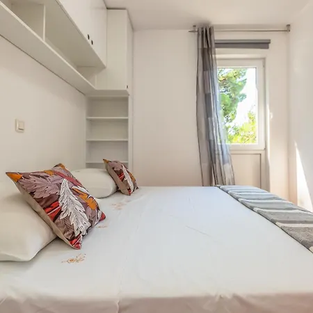 Sea Bliss - Private Tiny House * Omis